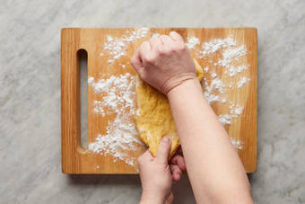 Knead Dough