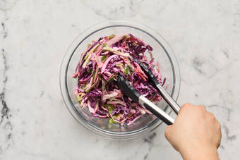 Make Slaw & Spicy Mayo