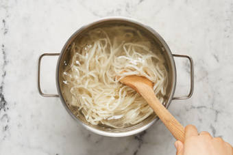 Cook Noodles