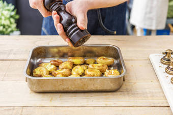 Roast the Potatoes
