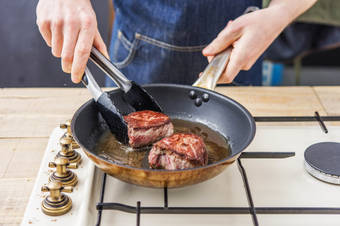 Cook the Steaks
