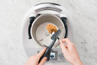 CREMIGE SOSSE ZUBEREITEN