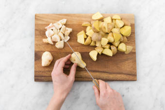 Kartoffelnyaa und Topinambur backen