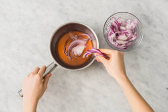 für die ROSA ZWIEBELN