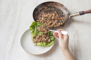 Combine lettuce and larb