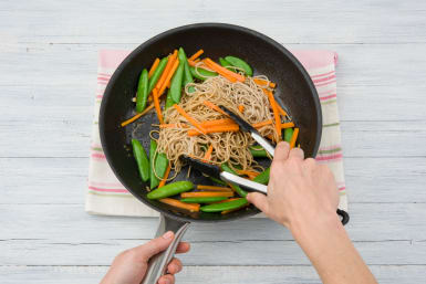 Cook the noodles & veggies