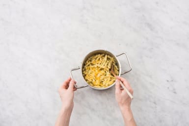 Make Mac 'N' Cheese