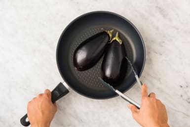 Cuire l'aubergine