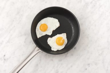 Fry eggs