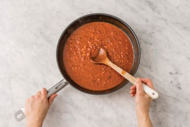 Make the tomato sauce
