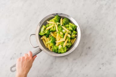 Koka pasta & broccoli
