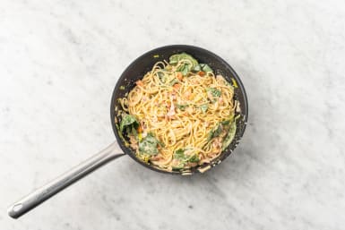 Tilsæt spinat & spaghetti