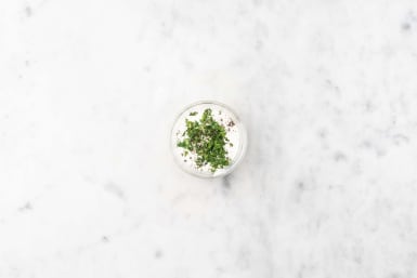 Kruiden-yoghurt maken