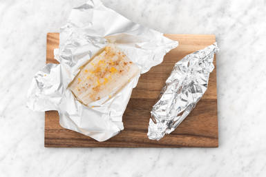 Moroccan Spiced Cod Parcel Recipe | HelloFresh