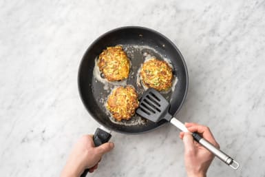 Cook the fritters on each side