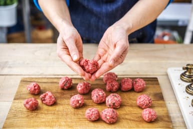Make meatballs