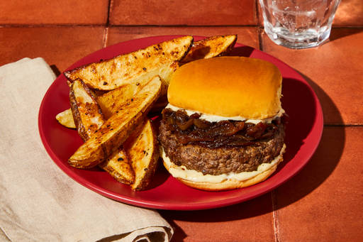EPUSRC_EP1255K_Hero_SweetAndSavoryCaramelizedOnionBurgers_W24_4_2026_Web-fb1b64ff