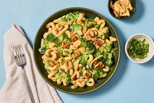 HFRC-R16970APA01_Hero_20MmBroccoliCheddarCavatappiWithCrispyFriedOnions_W20-249-2026-a528af83