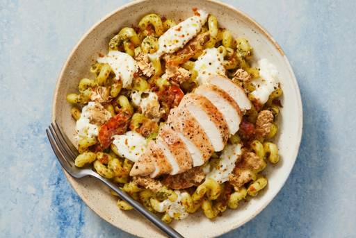 HFRC-R16982APA07_Hero_20MmMargheritaCavatappiWithCrispyPankoAndBurrata_W21-93-2026-52ad30ef