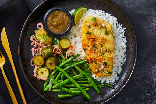 HFUSRC_R18607A_Hero_CrispyCodWithSweetAndSpicyTamarindSauce_W33_80_2026_Web-5d557e57