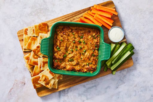 HFUSRC_R70125I_Hero_BuffaloChickenDip_W07_50_2026_Web-f39d33b0
