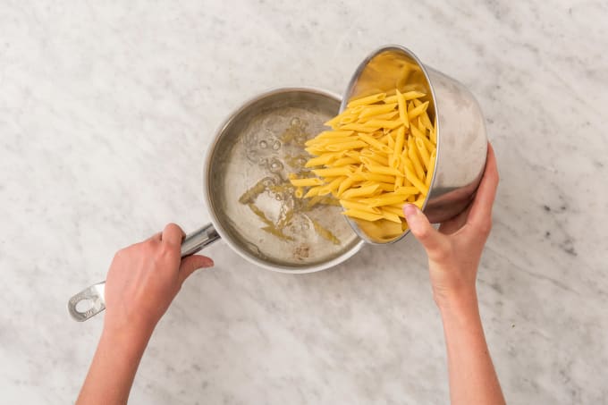Creamy Truffle and Mushroom Rigatoni step 1