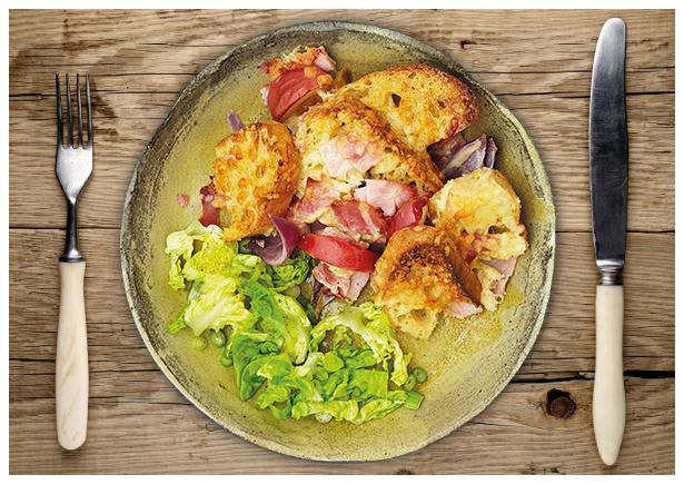 Delikater Ciabatta-Brotauflauf mit Farmer-Schinken Rezept | HelloFresh