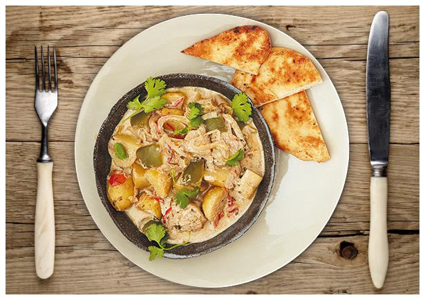 Cremiges Kartoffelcurry mit Tomaten und Paprika Rezept | HelloFresh