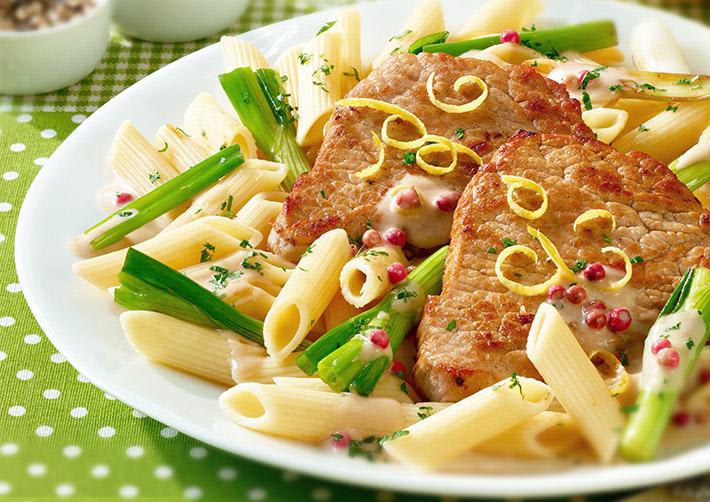 Schnitzel mit Zitronensoße Rezept | HelloFresh