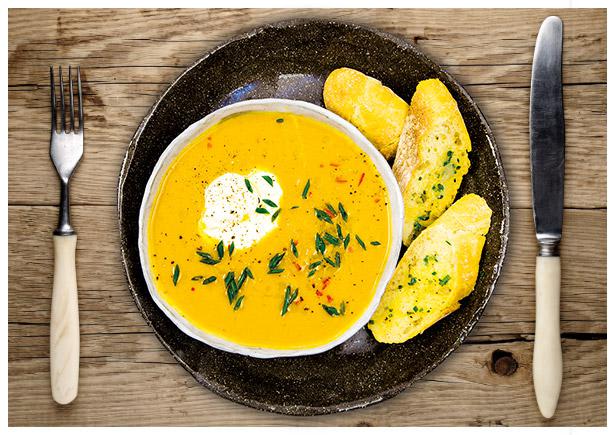 Süßkartoffel-Karotten Suppe Rezept | HelloFresh