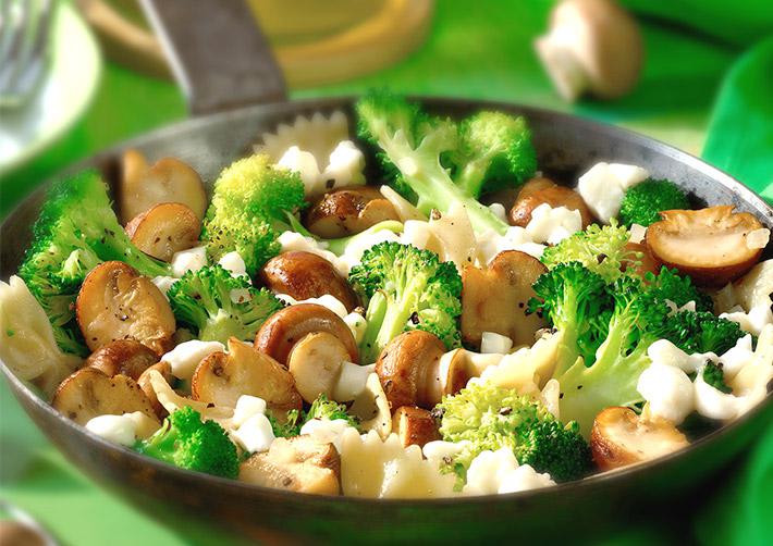 Brokkoli-Pasta-Pfanne Rezept | HelloFresh