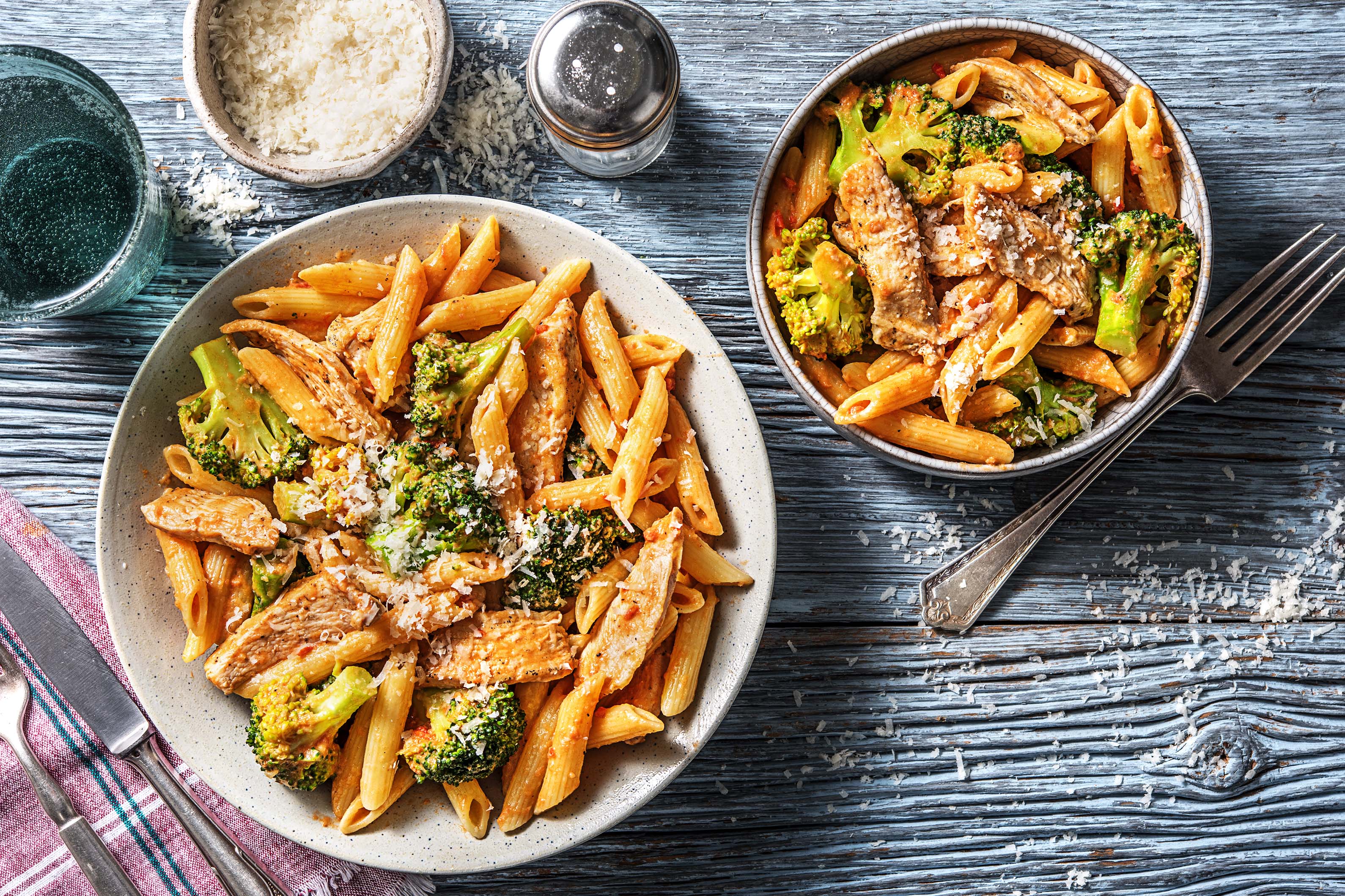 Blitzschnelle Pasta mit Hähnchen Rezept | HelloFresh