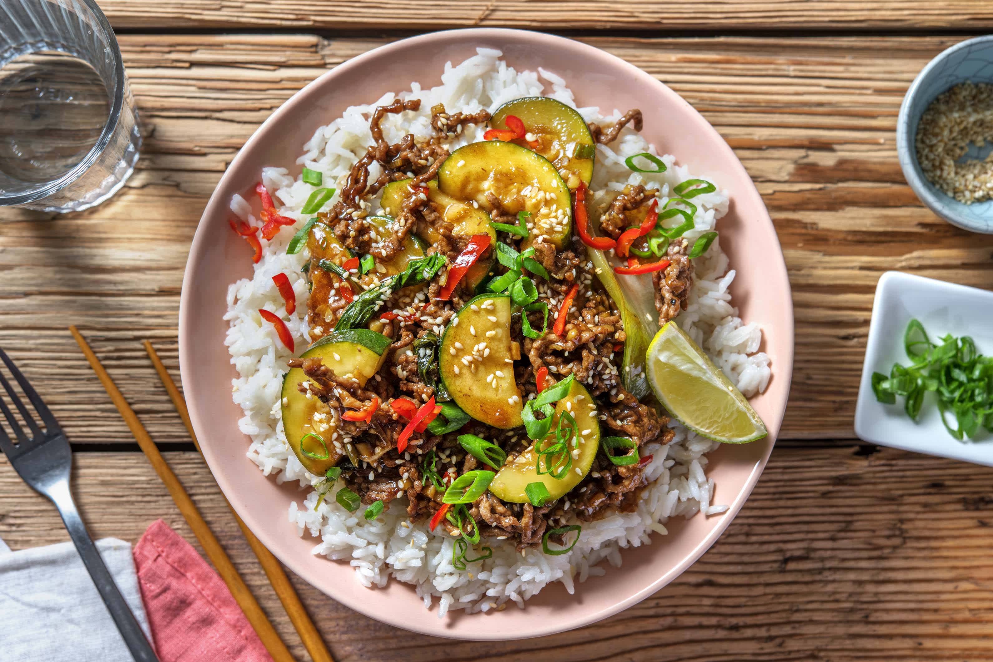 Asiatische Hackfleischpfanne mit Baby-Pak-Choi Rezept | HelloFresh