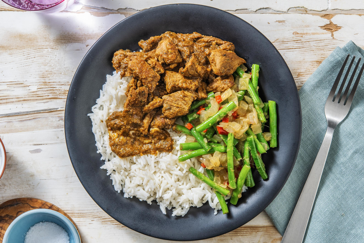 Rendang met rundvlees en pittige boontjes Recept | HelloFresh