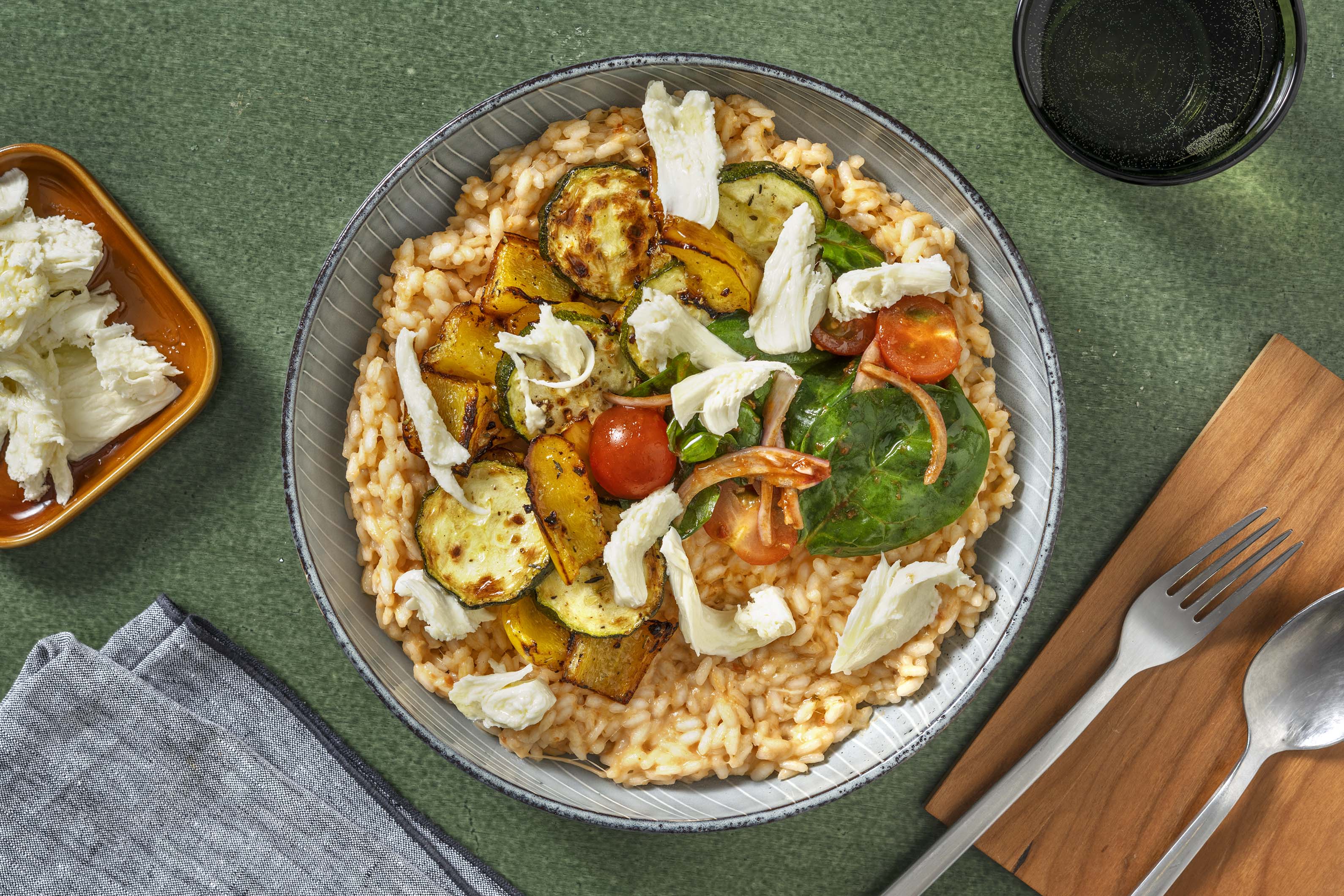 Antipasti Bowl mit Mozzarella Rezept HelloFresh