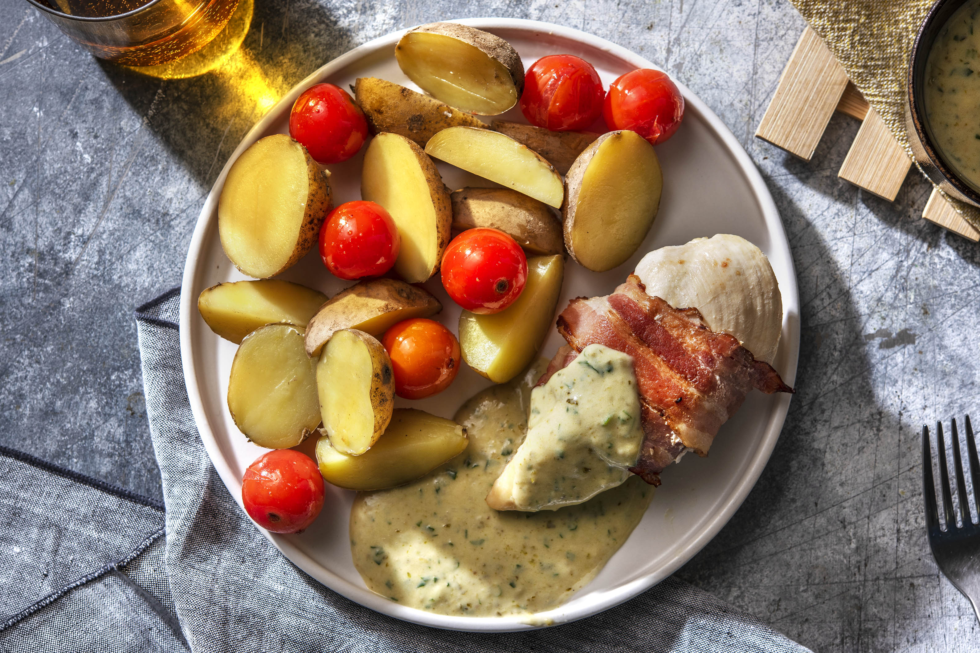 Hähnchen im Baconmantel Rezept | HelloFresh
