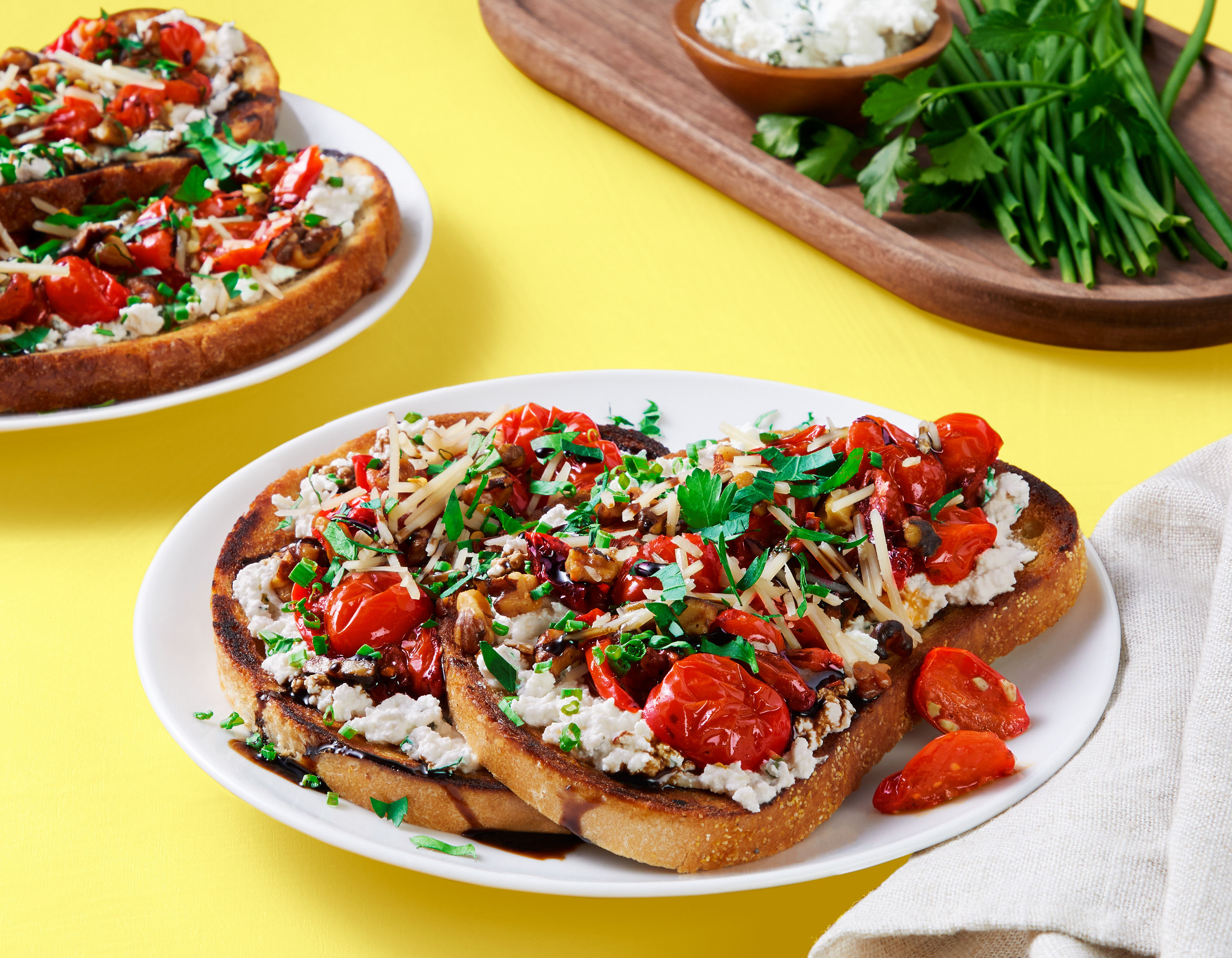 Charred Tomato, Chicken & Ricotta Toasts