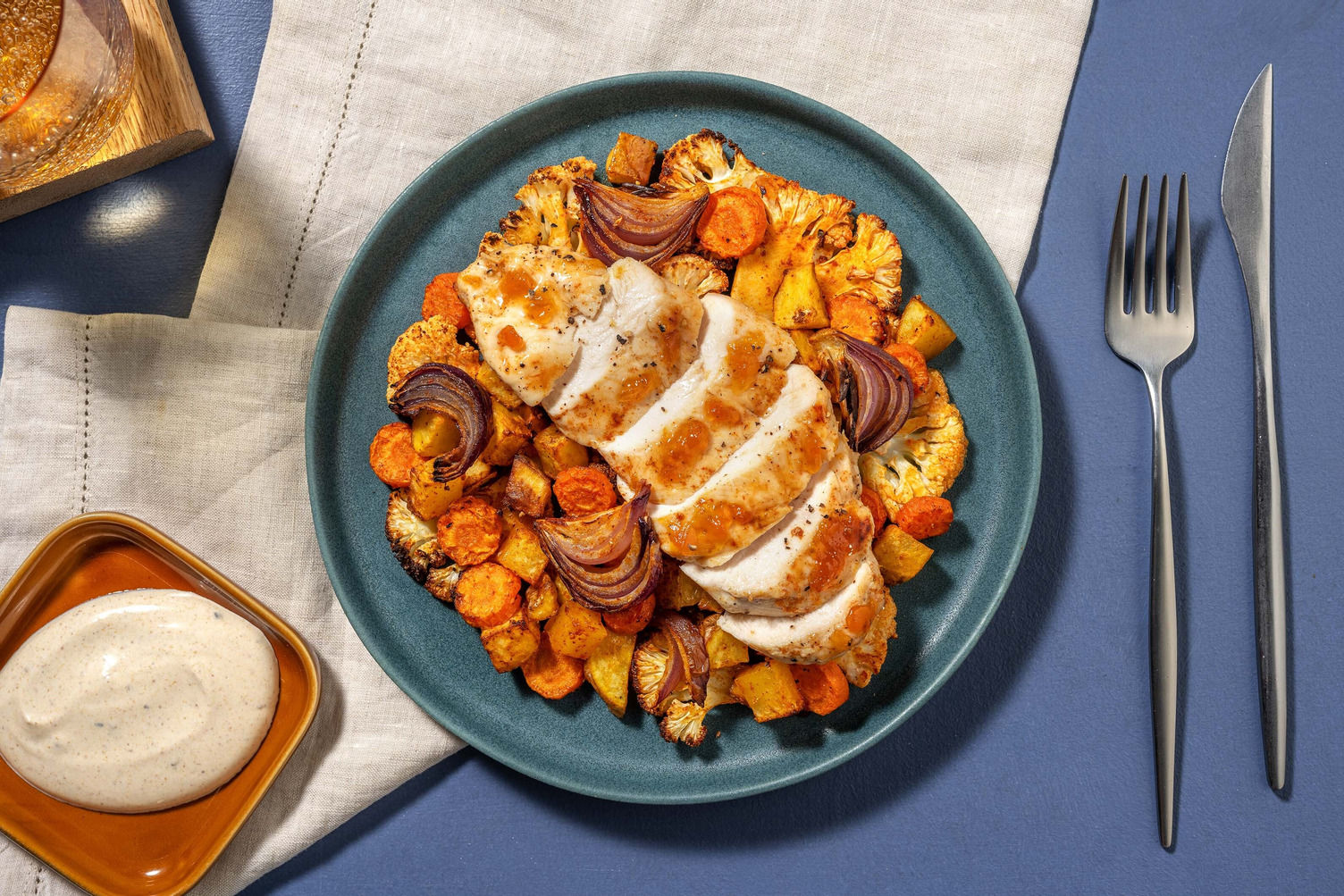 Aprikosen-Hähnchen mit Piri-Piri-Gemüse Rezept | HelloFresh