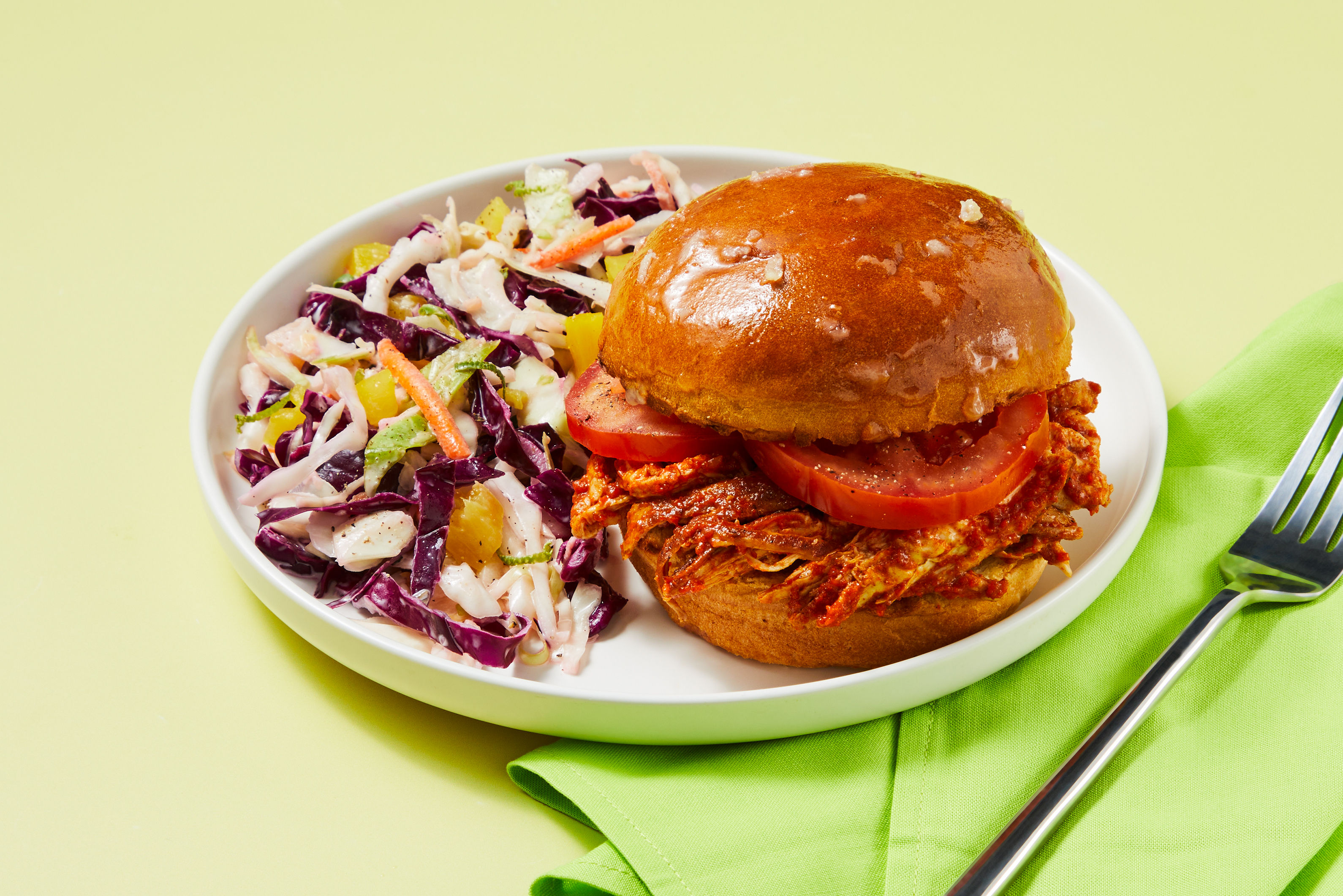 T-Pain's Spicy Garlic Chicken Sandwiches Recipe | HelloFresh