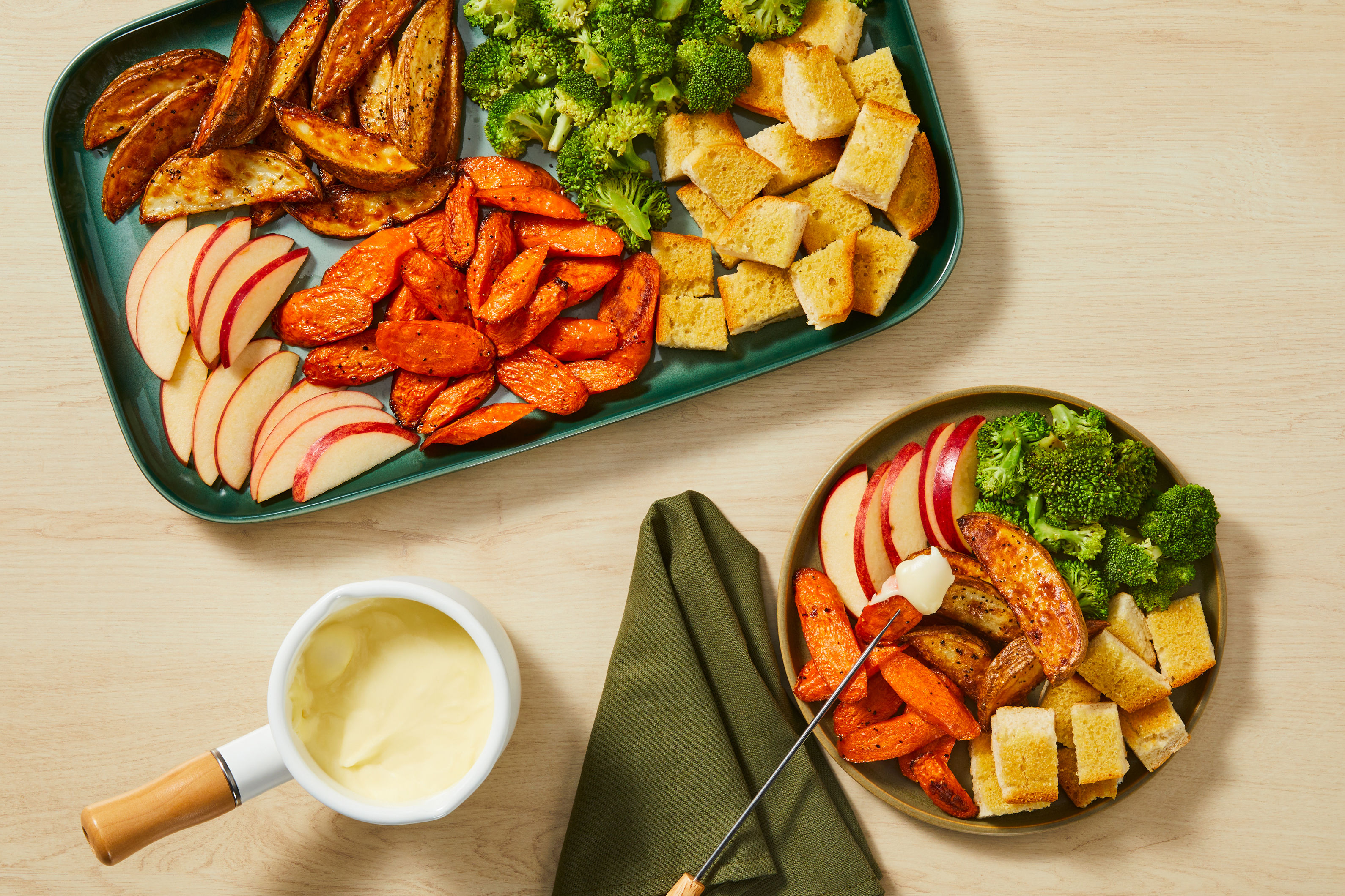 Cheddar Mozz Fondue Board
