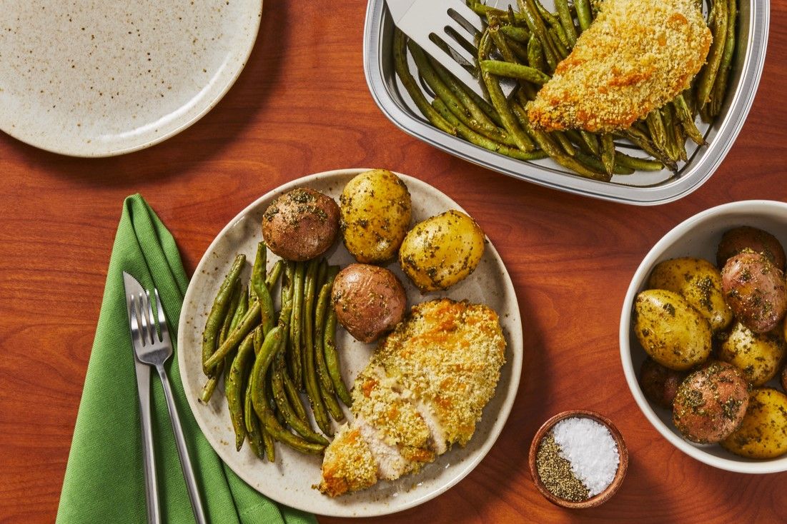 Crunchy Ranch Chicken Recipe | HelloFresh