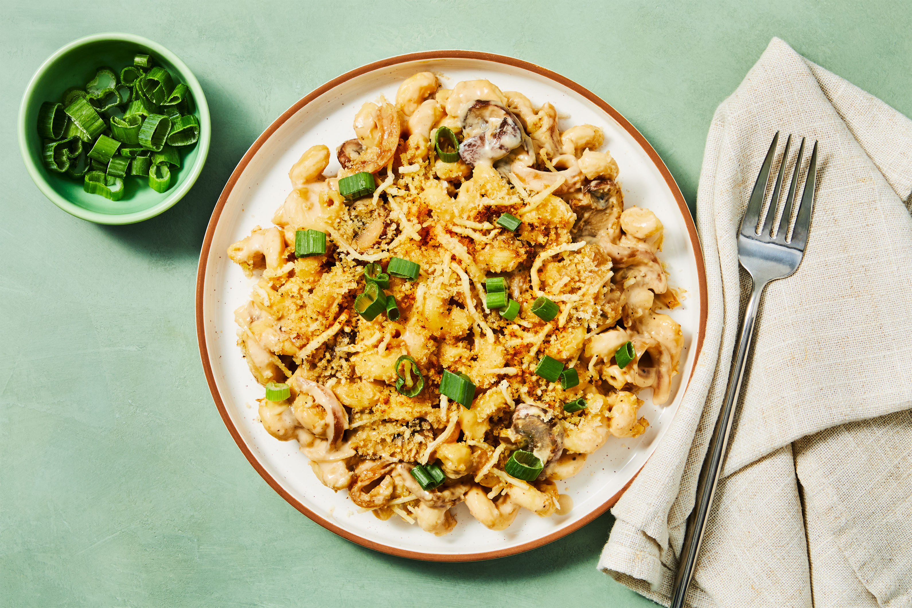 Chicken, Mushroom & Onion Pasta Bake