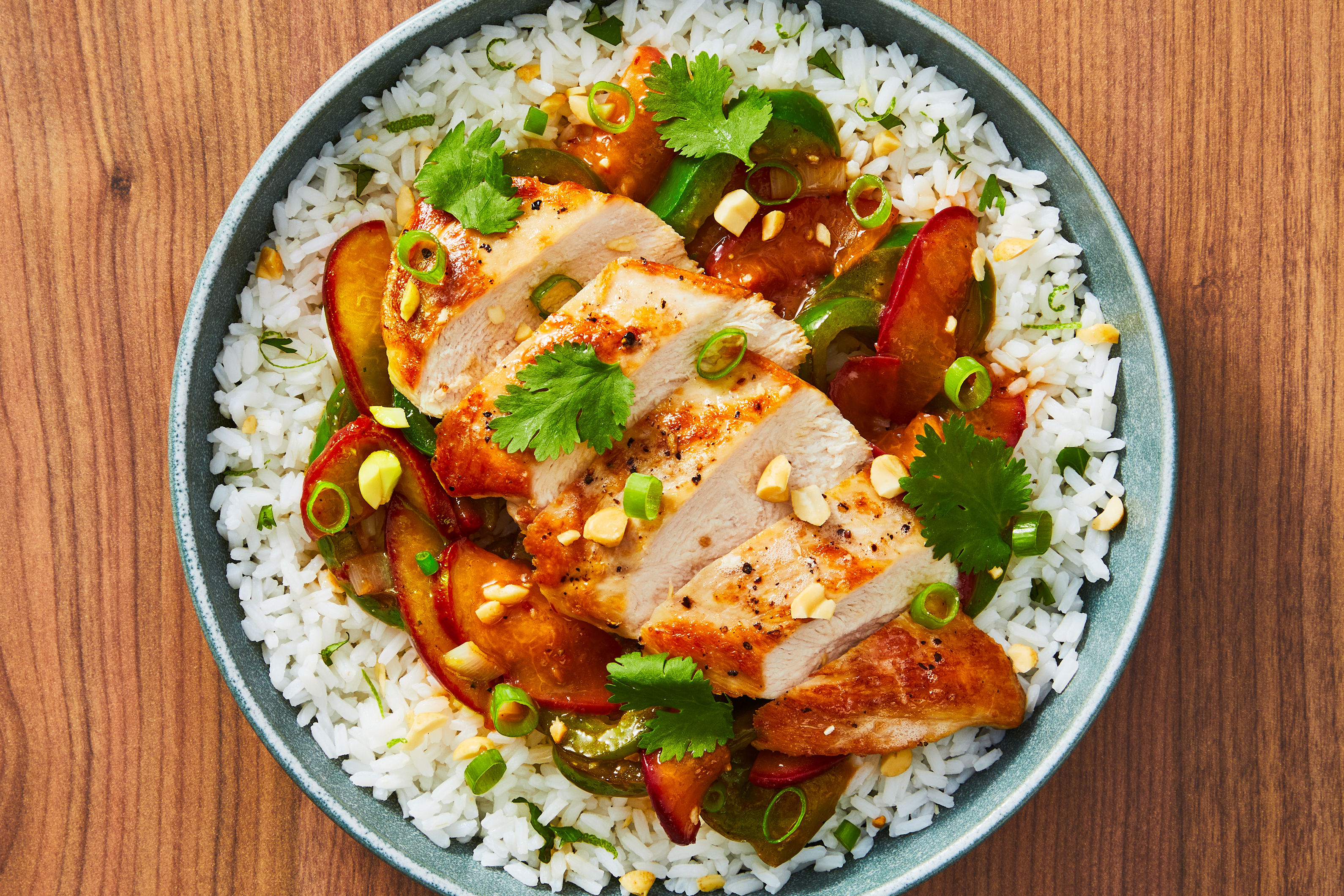 Thai Ginger Peach Chicken Recipe | HelloFresh