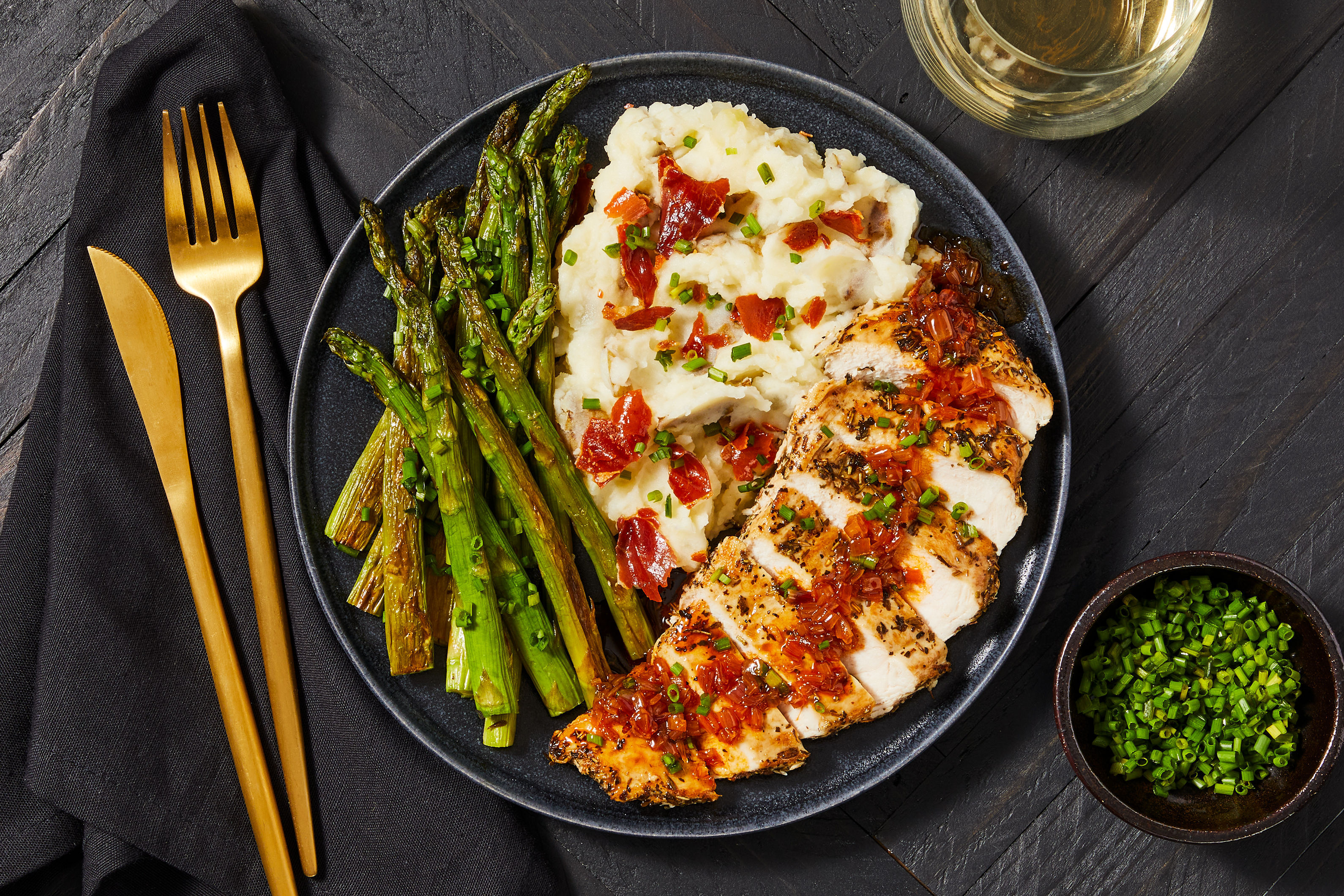 Herbed Chicken with Roasted Green Beans
