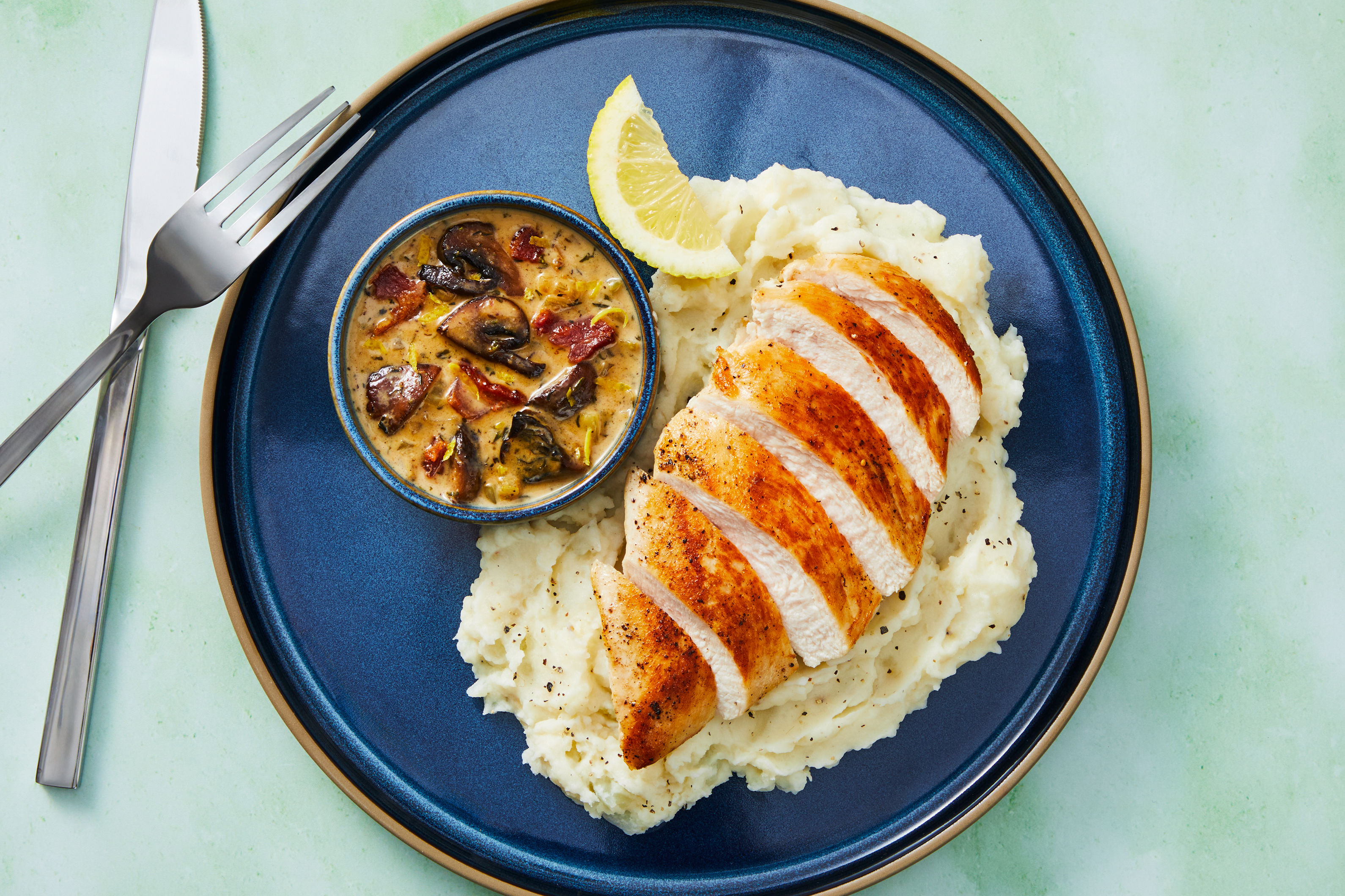 Chicken & Creamy Mushroom Bacon Sauce
