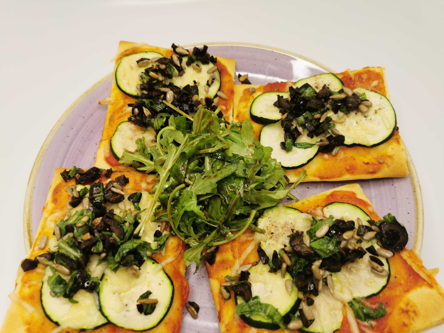Fladenbrotpizza mit Chorizo Rezept | HelloFresh