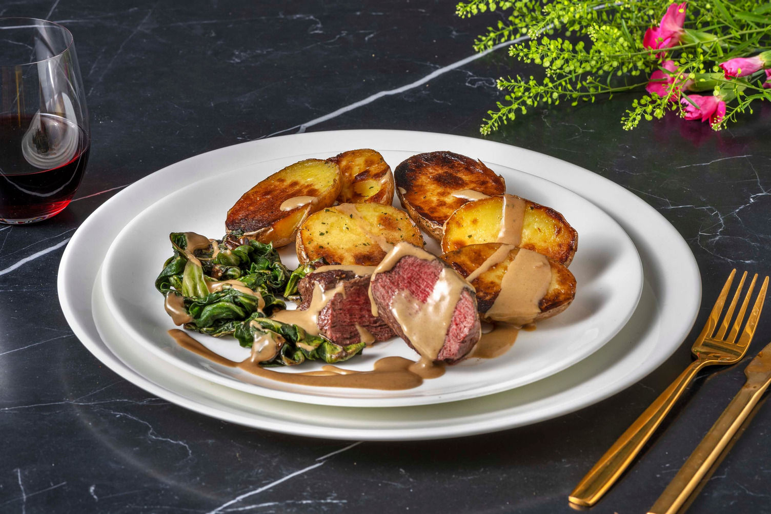 Fillet Steak and Creamy Wild Mushroom Sauce Recipe HelloFresh