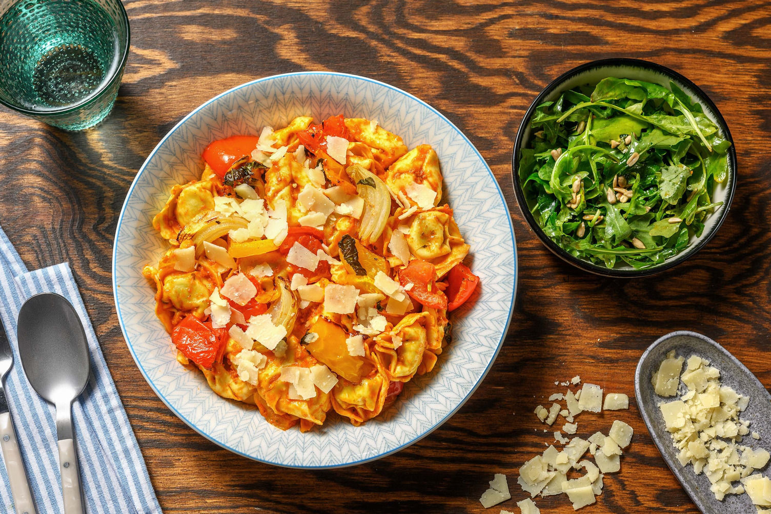 Tortelloni og calabresepesto HelloFresh