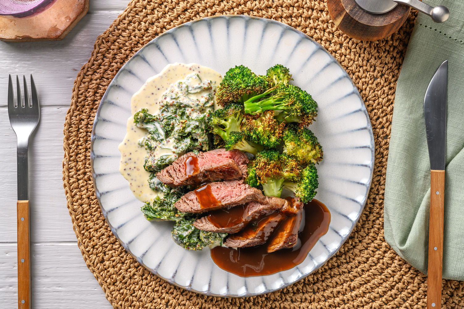Beef Rump Steak in a Red Wine Jus Recipe | HelloFresh