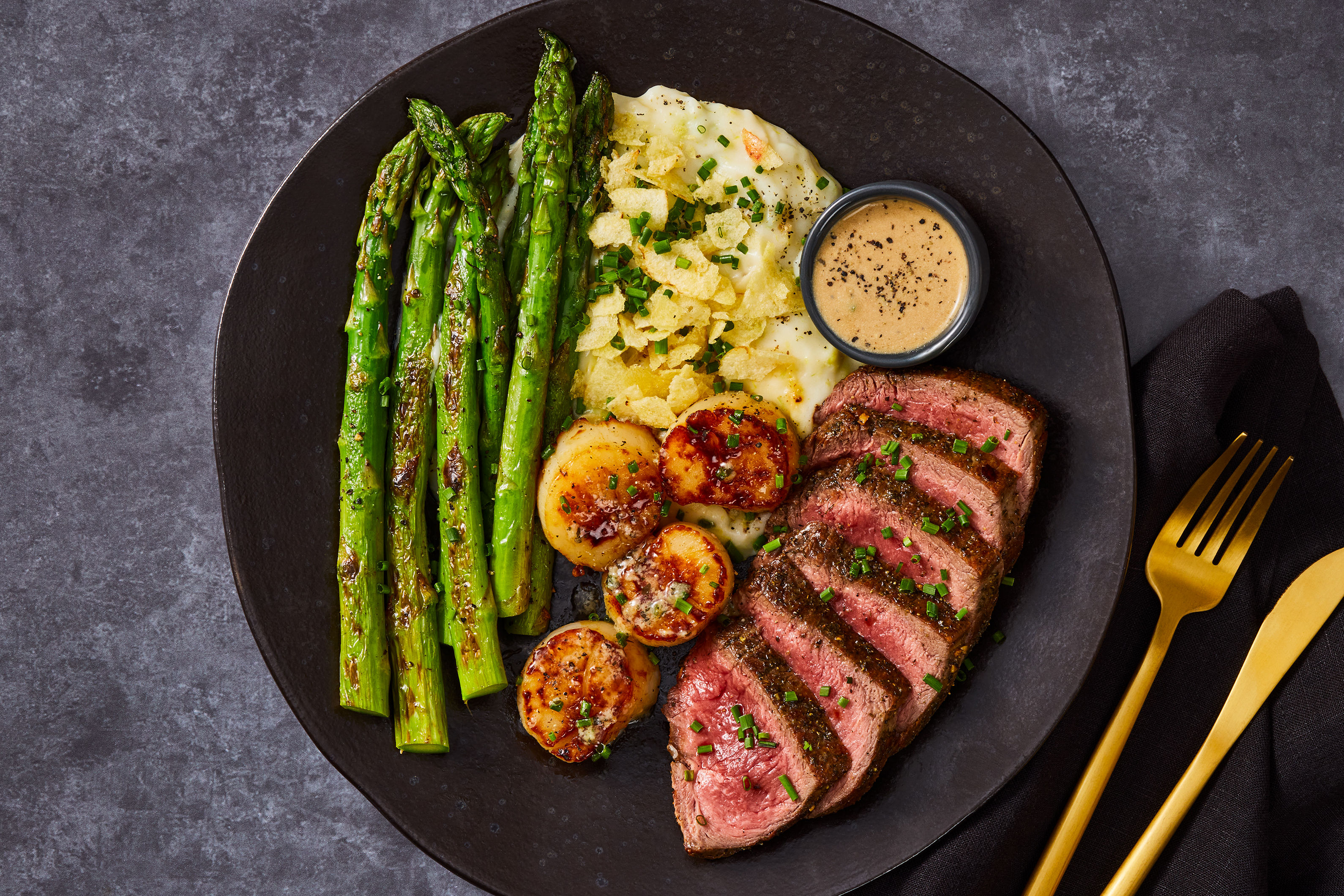 Sirloin Steak & Seared Scallops